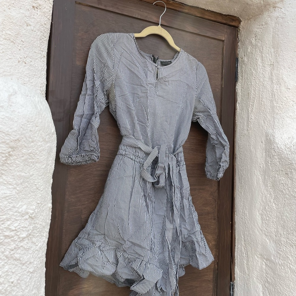 Striped ruffle romper! - Picture 9 of 9